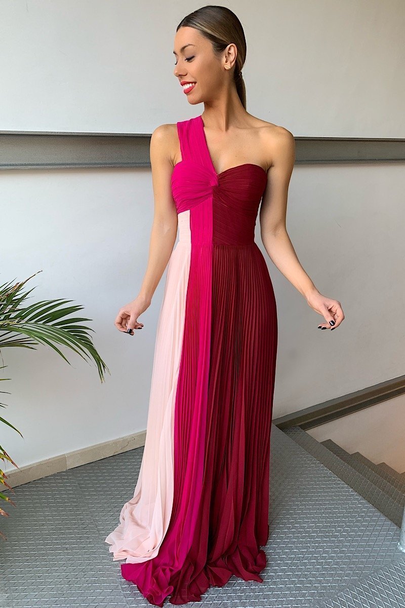 Vestido de fiesta largo, escote asimétrico tirante fino |INVITADISIMA Talla  Ropa 34 Colores Naranja Intenso Categoria Colores NARANJAS BAJO PEDIDO Bajo  pedido