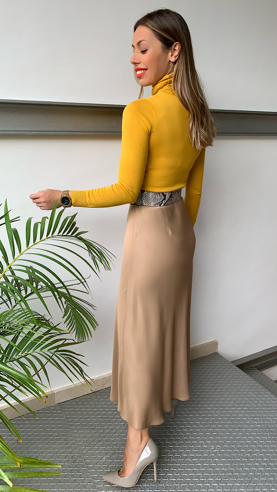 Falda Santinada Cream Premium Cinturilla Elástica