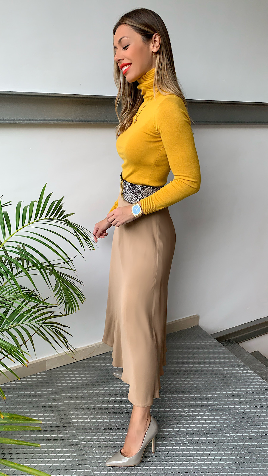 Falda Santinada Cream Premium Cinturilla Elástica - Imagen 4