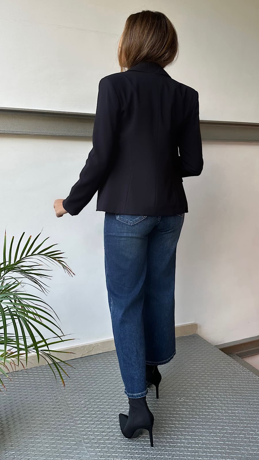 Jeans Rectos Botones Dorados - Imagen 10