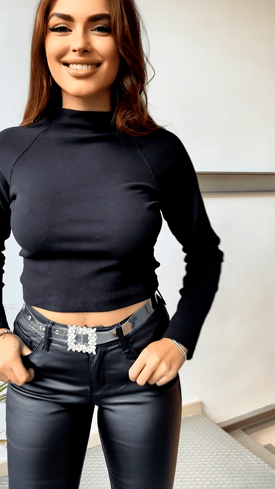 Alternative view of Top Negro Perkins Soft