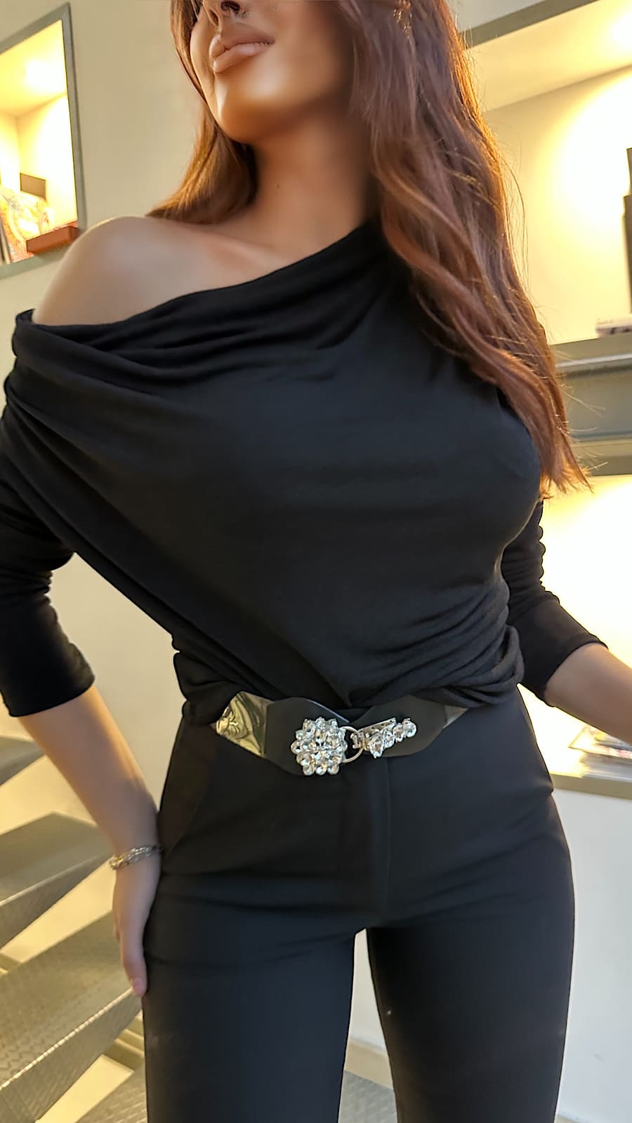 Top Escote Multifuncion Cascada Soft Premium Negro - Imagen 6