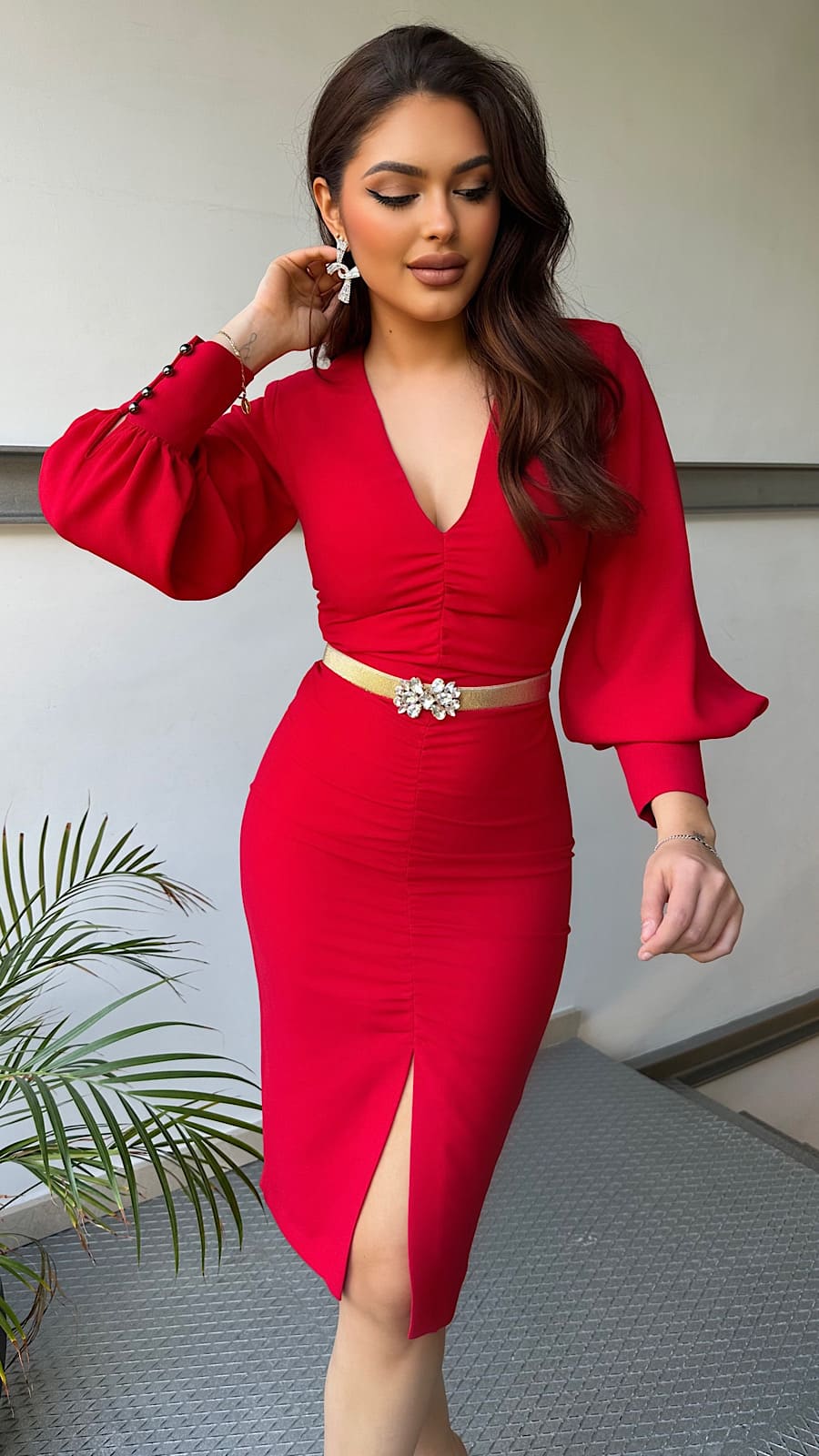 Alternative view of Vestido Rojo Fruncido Escote Pico