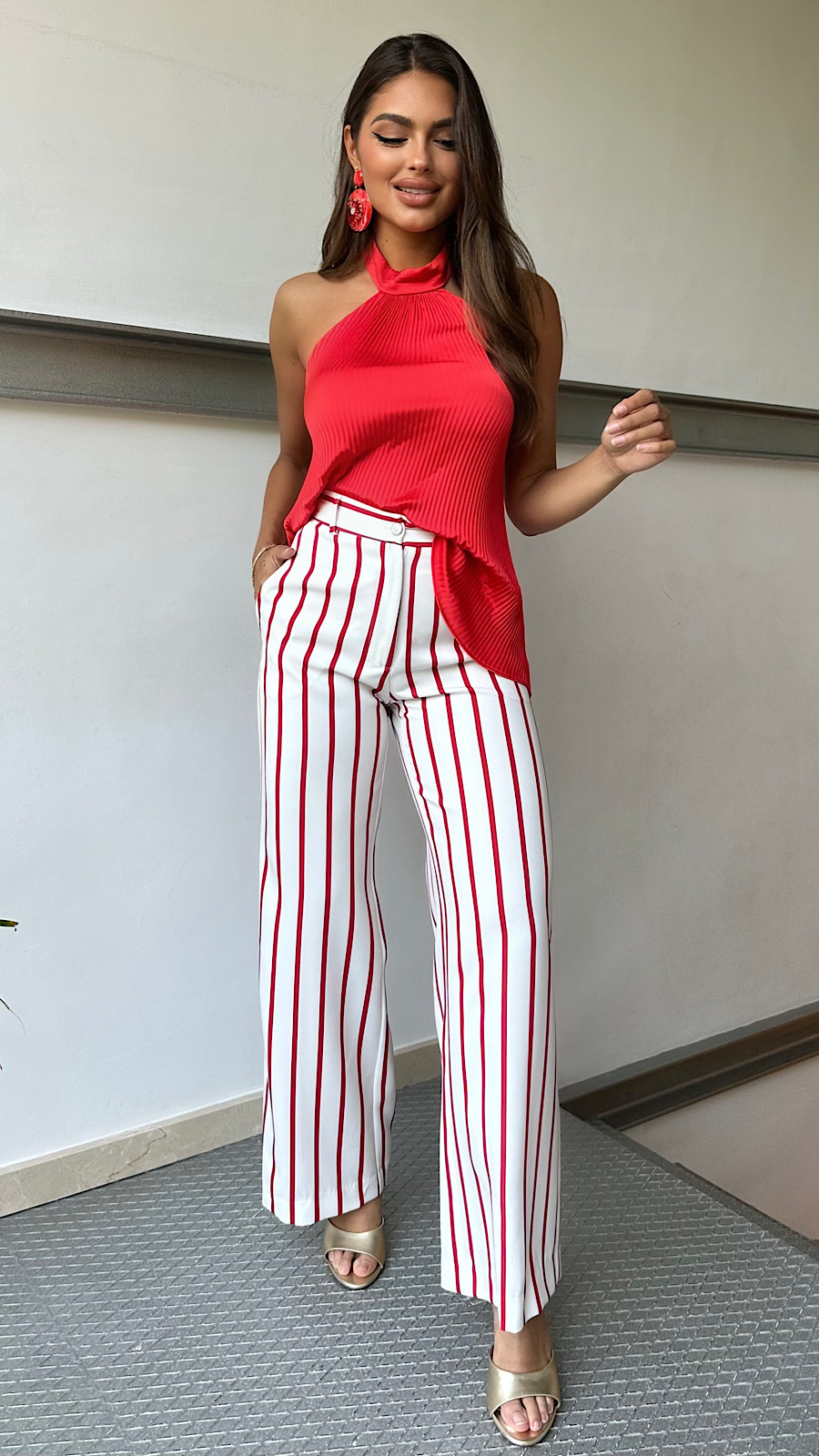 Alternative view of Top Coral Escote Halter (Se Vende En Conjunto)